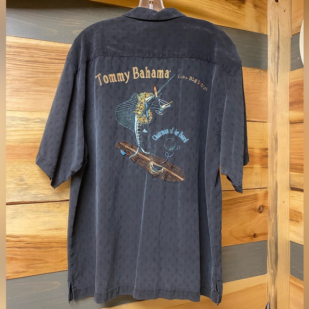 Tommy Bahama Men’s Silk “Chairman of the Board” Marlin Fish Black Size large